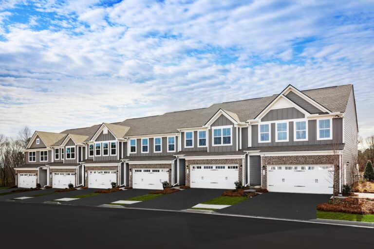 Beautiful New Townhomes with 2-Car Garages, Thornewood at Seneca Trails | Pittsburgh New Home Connection